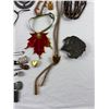 Image 2 : Assortment of Costume Jewelry