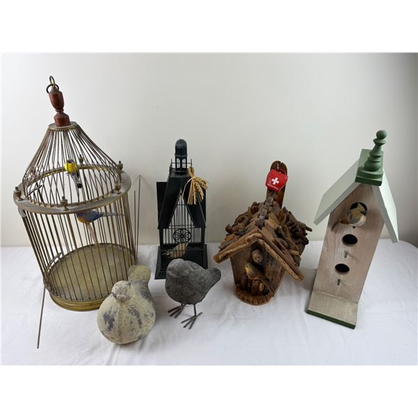 Birdhouse Decor
