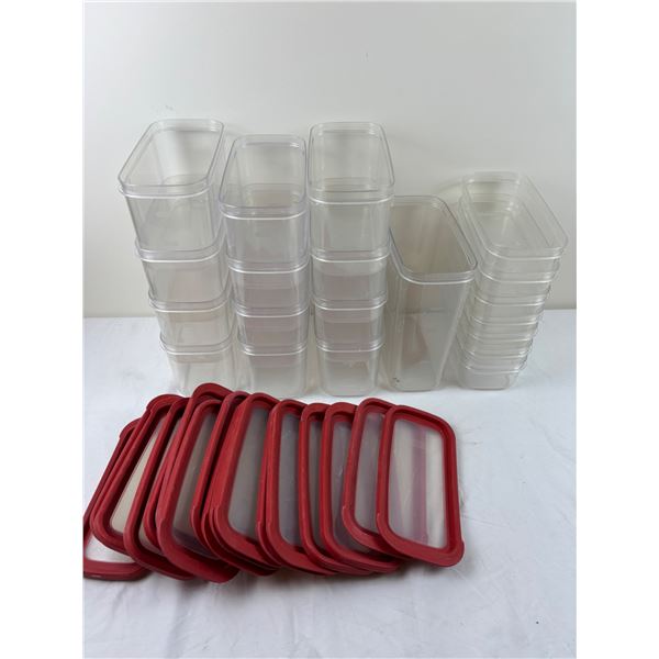 Rubbermaid Storage Containers