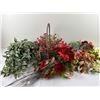 Image 1 : Decorative Faux Florals