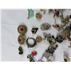 Image 4 : Costume Jewelery Lot
