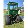 Image 29 : JOHN DEERE 955 TRACTOR WITH 70A FRONT LOADER AND CAB - RUNS AND DRIVES GREAT!