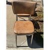 Image 5 : MID-20TH-CENTURY MODERN STYLE DINING CHAIRS BY LOUISVILLE CHAIR CO, SET OF FOUR