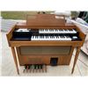 Image 2 : LOWREY ELECTRIC ORGAN - WORKS!