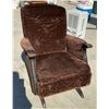 Image 4 : CRUSHED VELVET ROCKER