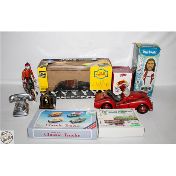 FLAT OF ASSORTED COLLECTIBLES INCLUDING MODEL CARS