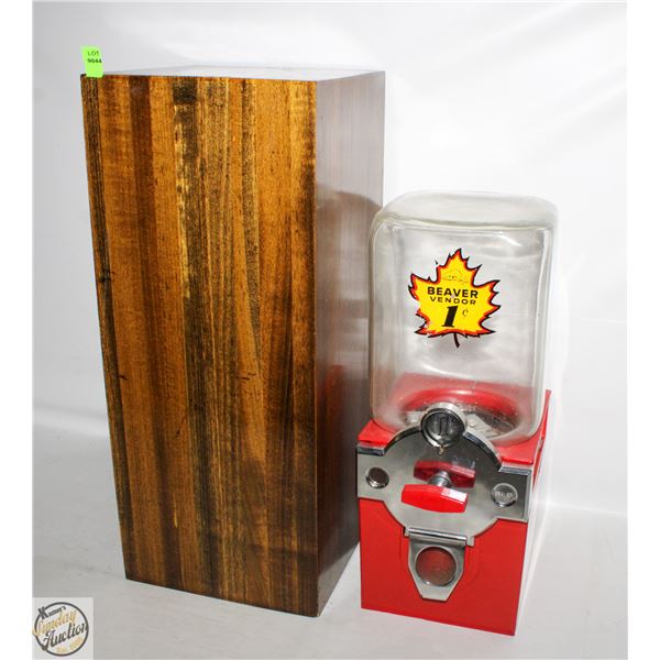 BEAVER PENNY VENDING MACHINE W/ SOLID WOOD