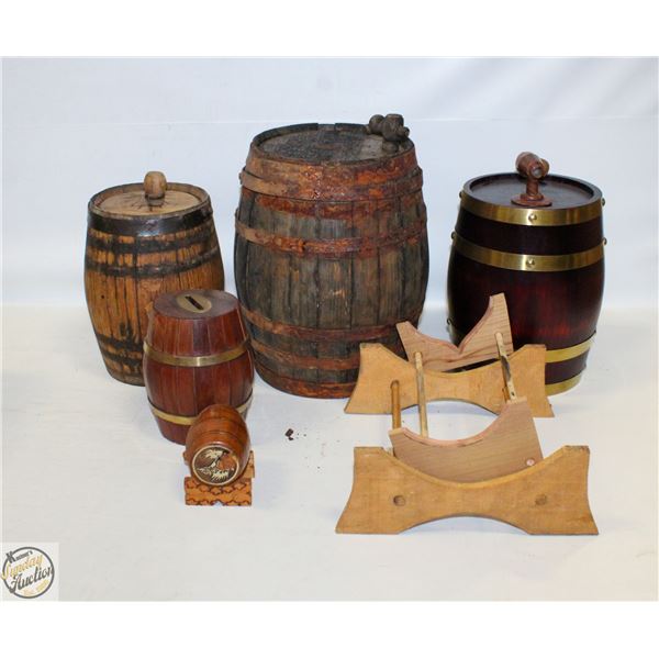 FLAT OF VARIOUS MINI WOOD BARREL ORNAMENTS, DRINK