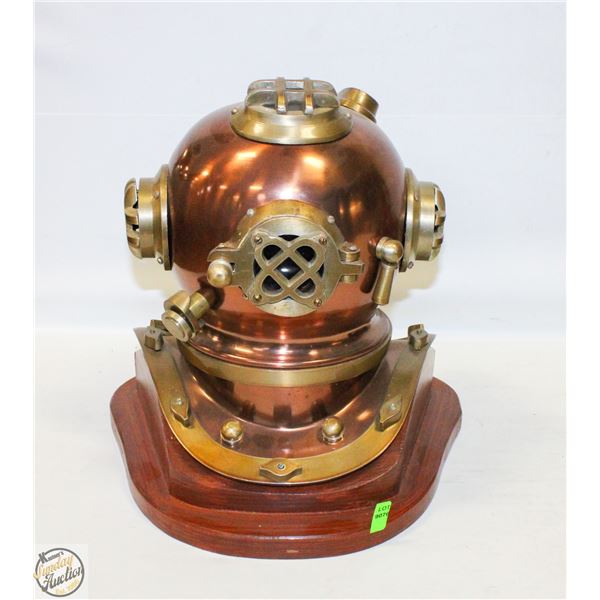 BRASS SCUBA DIVER HELMET MODEL