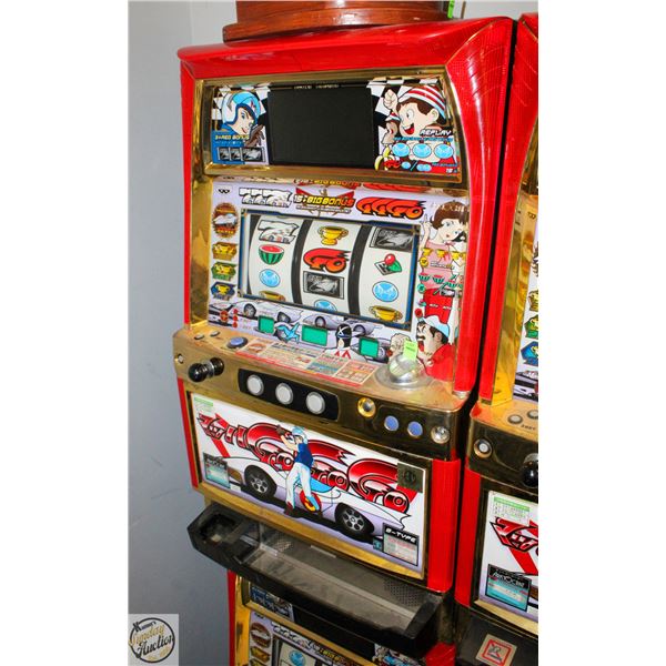 ARISTOCRAT SPEED RACER PACHISLO / VLT MACHINE