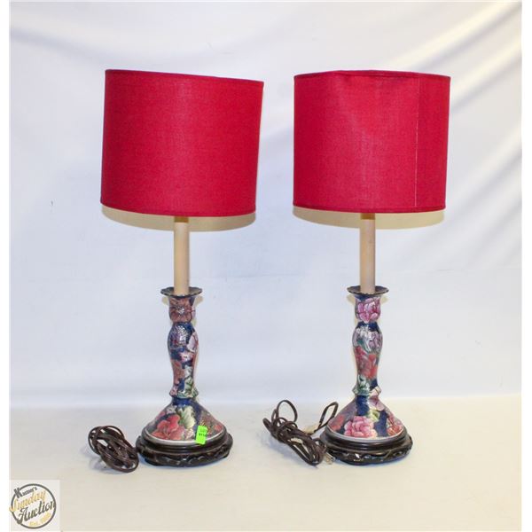 PAIR OF FLORAL CERAMIC TABLE LAMPS