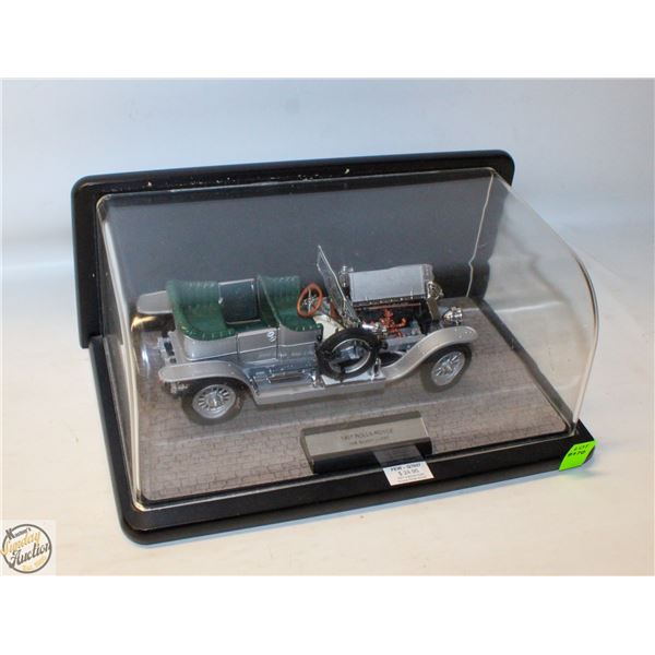 DIECAST ROLLS ROYCE SILVER GHOST IN CASE