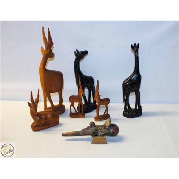 LOT OF CARVED WOOD FIGURES