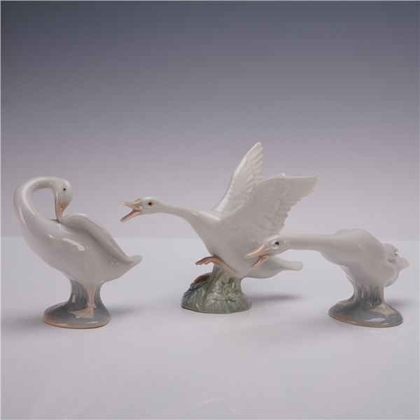 3pc Lladro Porcelain Duck Figurines