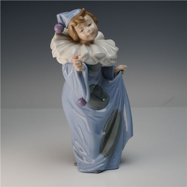 Nao by Lladro Figurine, Circus Dreamer 02001094