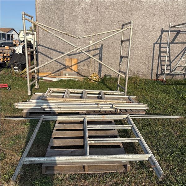 ALUMINUM SCAFFOLDING