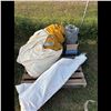 Image 1 : 12X14X5 CANVAS TENT
