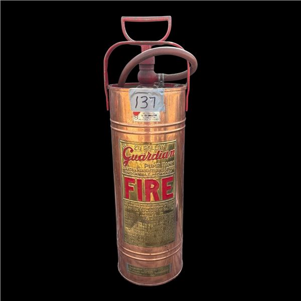VINTAGE 2 1/2 GALLON GUARDIAN FIRE PUMP TANK EXTINGUISHER