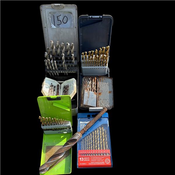 ASSORTMENT OF DRILL BIT SETS