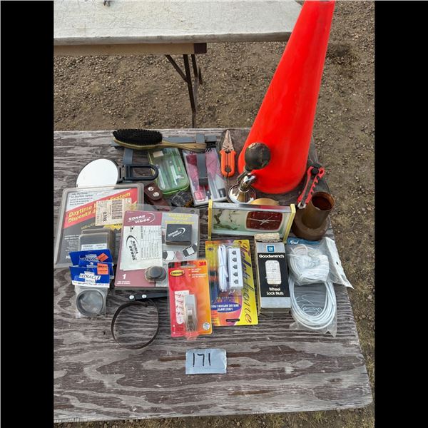 MISC LOT OF 25 PIECES