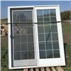 Image 1 : PATIO DOOR 82.5 X 71 INCHES