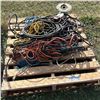 Image 1 : PALLET OF EXTENSION CORDS AND WIRE