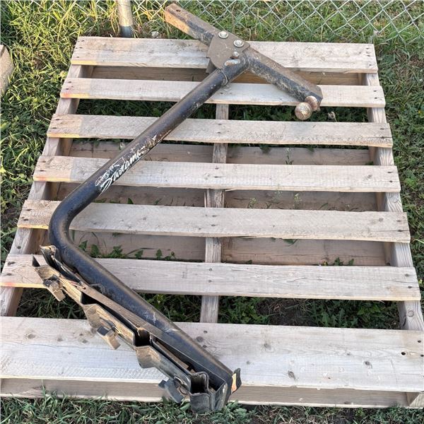 BIKE RACK WITH 2 INCH BALL HITCH