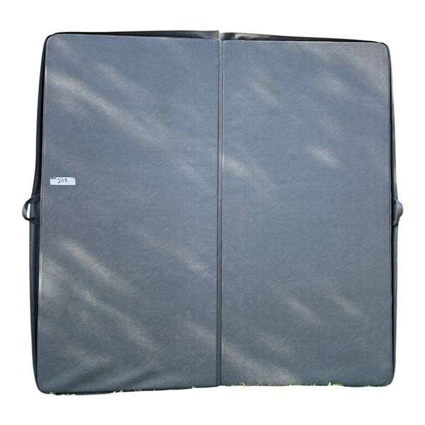 HOT TUB COVER 89 X 89.5 INCHES