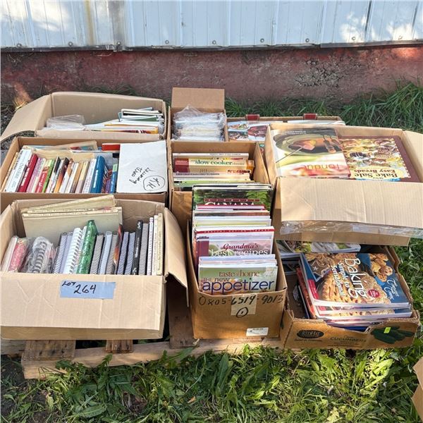 HUGE LOT OF COOKING AND RECIPE BOOKS