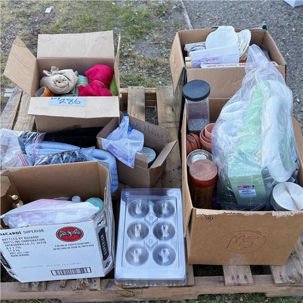 LOT OF CRAFT SUPPLIES