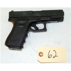 GLOCK 19 9mm SEMI-AUTOMATIC PISTOL