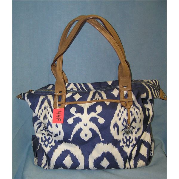 Quality Stella and Dot signed designer pocket book