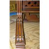 Image 9 : Walnut and leather inlaid slant front desk