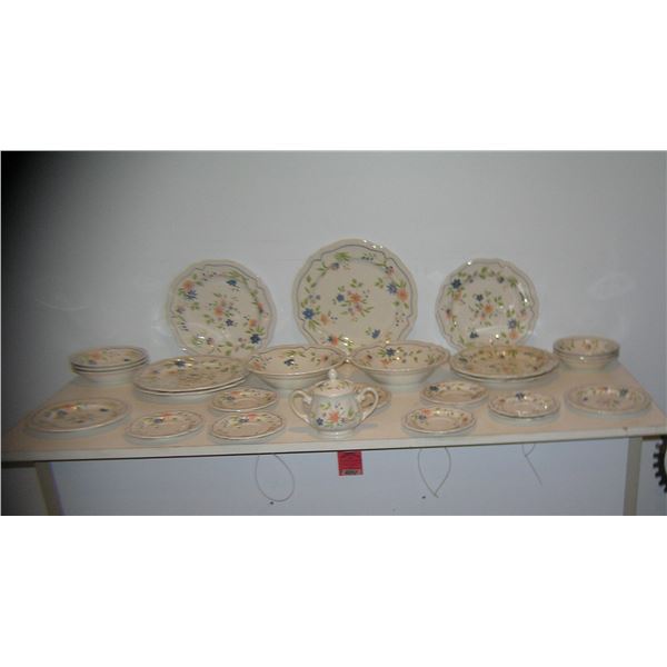 Large 27 piece country French dinnerware set