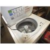 Image 2 : Centennial Washing Machine