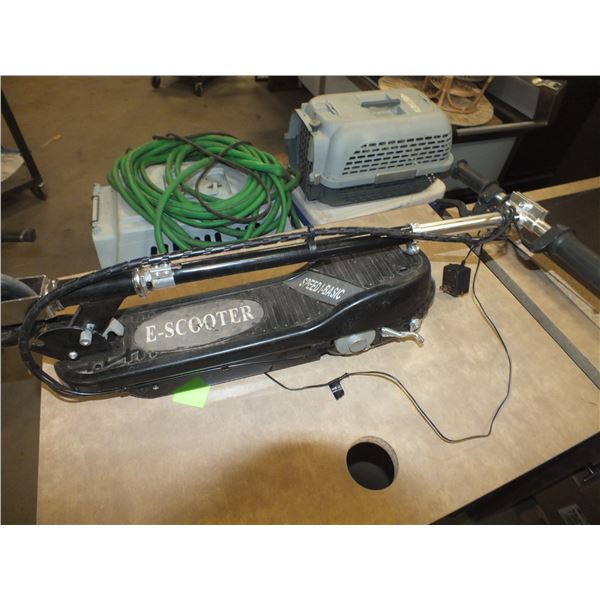 Electric Scooter w/ Charger