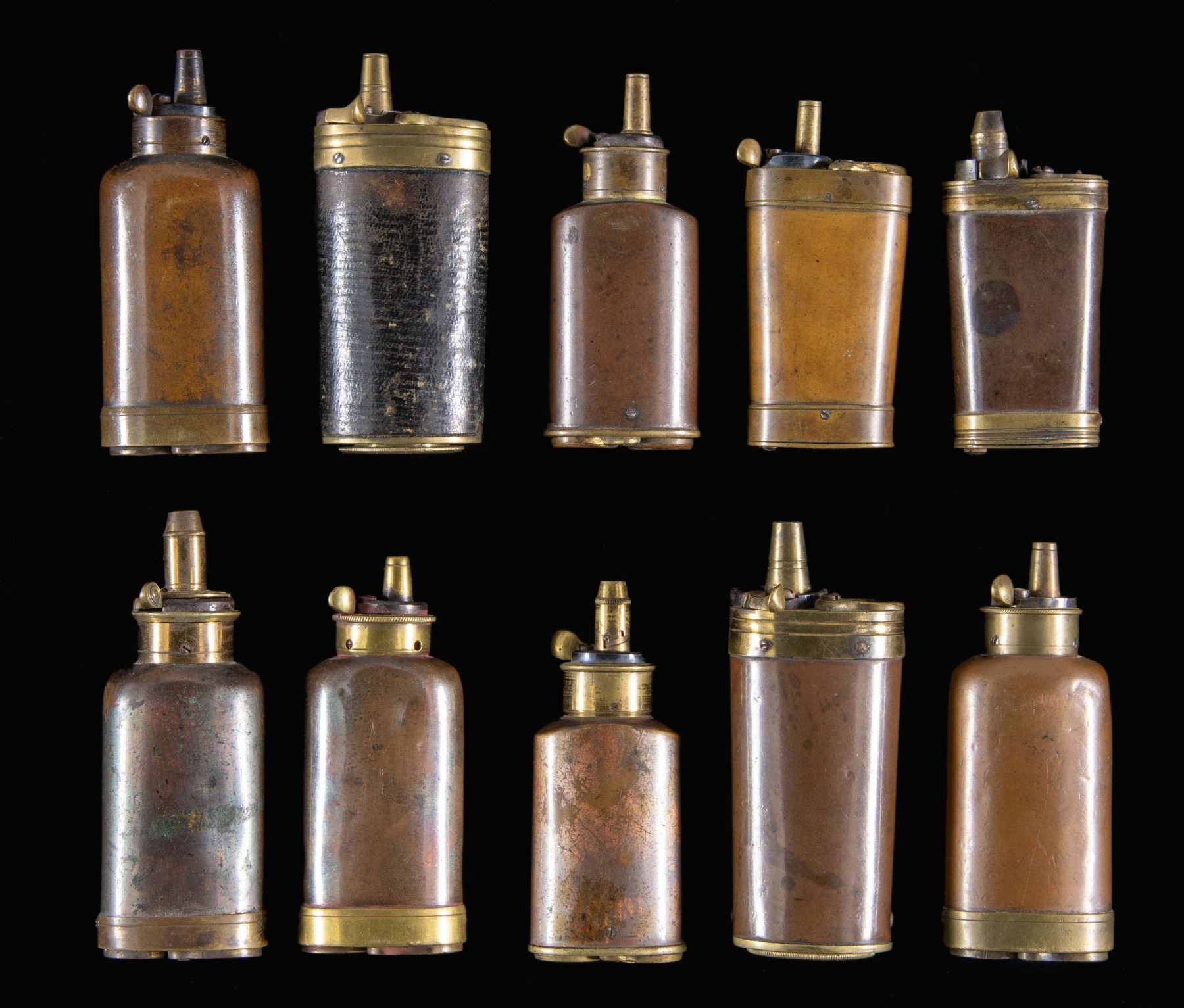 Ten Rib Flask TEN SMALL MULTI-COMPARTMENT PISTOL FLASKS FOR - Poulin Auctions