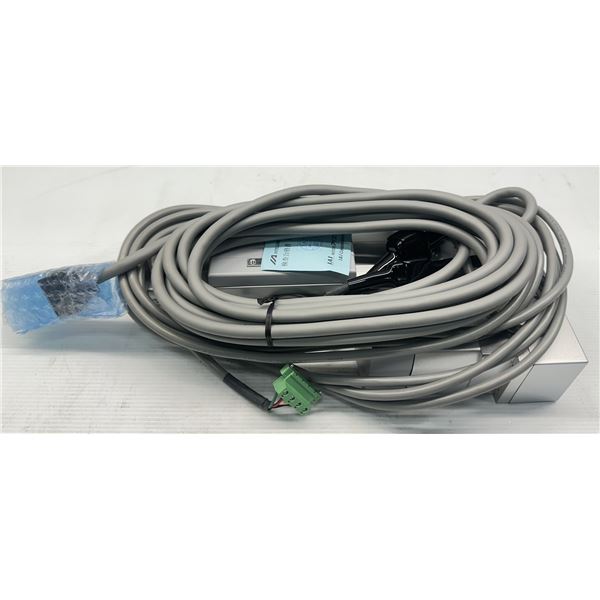 IAI Corporation #RCS2-SA7R-WA-60-8-100-T2-X06-ML Robot Cylinder