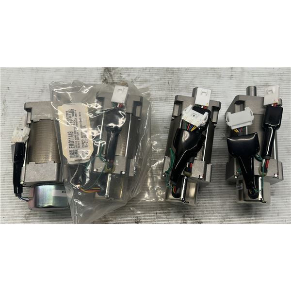 (4) IAI Corporation #M-Z1-IAA400-TC Servo Motors