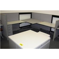 1 Cubical 2 Station Office Divider W/Cabinets