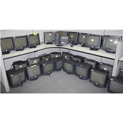 Lot Of 25- 15 Dell CRT Monitors" Top and bottom