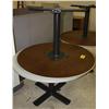 Image 1 : Lot of 2 Round Tables