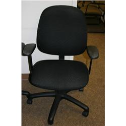 Lot of 5 Black Office Chairs