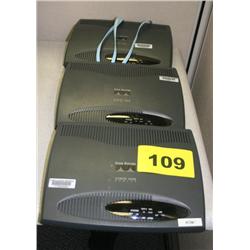 Lot of 3 Cisco 1601 Routers
