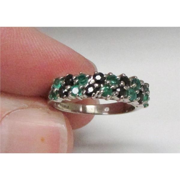 18 Kt White Gold Emerald & Sapphire Band - Size 6