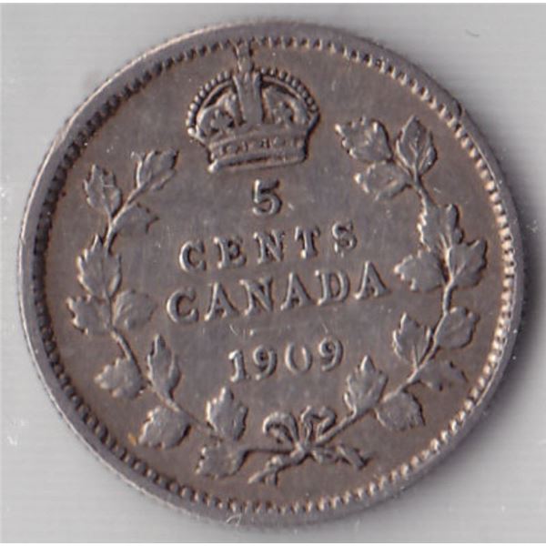 1909 Canada ICCS Graded Silver 5-Cent Coin - EF-40 - Round Leaves; Bow Tie