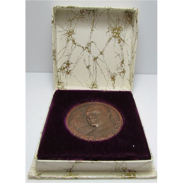 1954 St. Joseph's Oratory Of Mount Royal - Souvenir Medallion - Brother Andre C.S.C