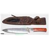 Image 1 : DAMASCUS HUNTING KNIFE ROSEWOOD HANDLE