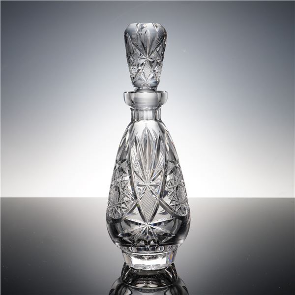 Brilliant Cut Crystal Decanter with Stopper: Starburst-Hobstar Design