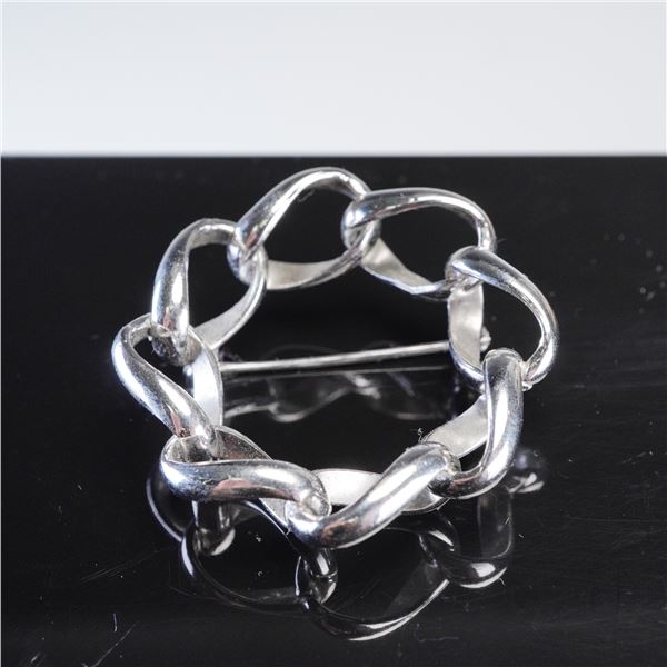 Napier Silver Tone Link Circle Brooch